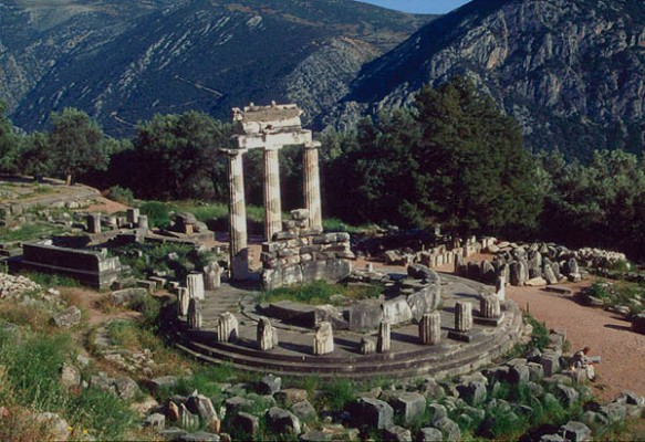 Tours of Greece - Delphi